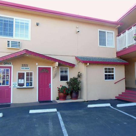 Sealamp Inn Seaside Bagian luar foto
