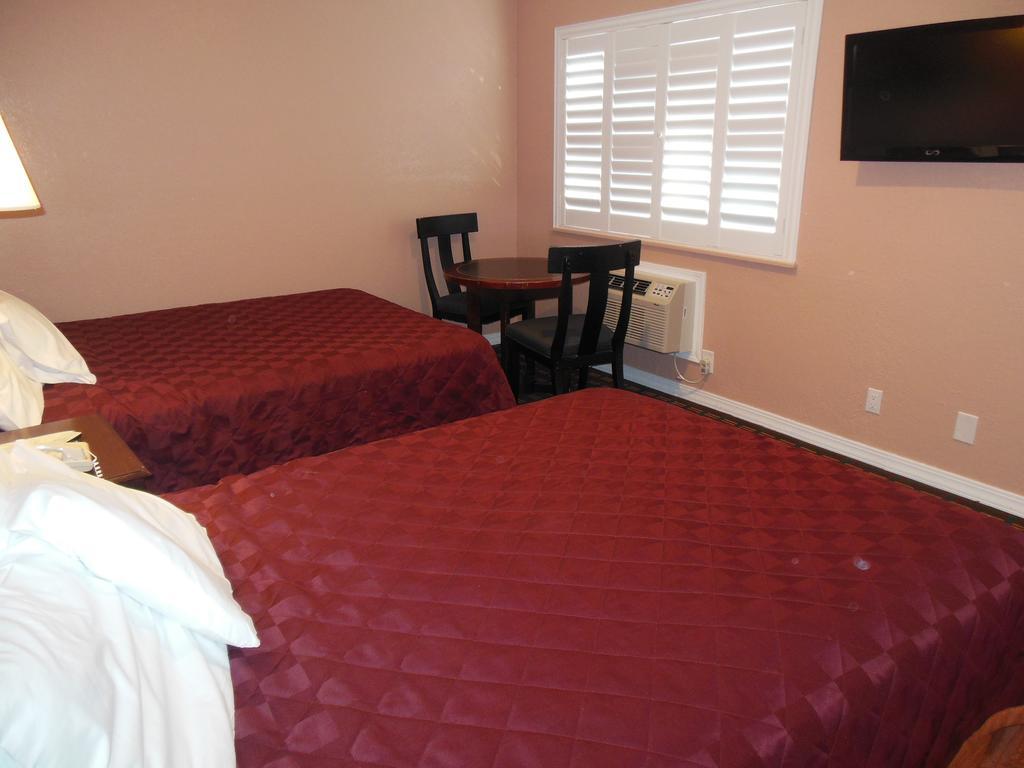 Sealamp Inn Seaside Bagian luar foto