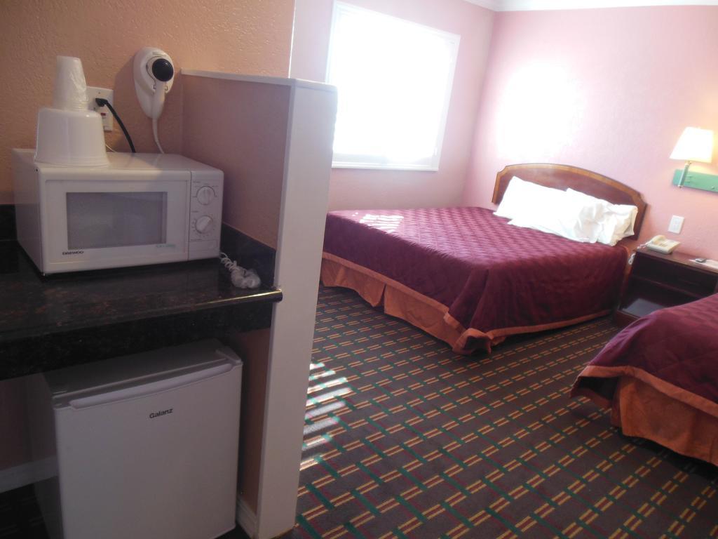 Sealamp Inn Seaside Bagian luar foto