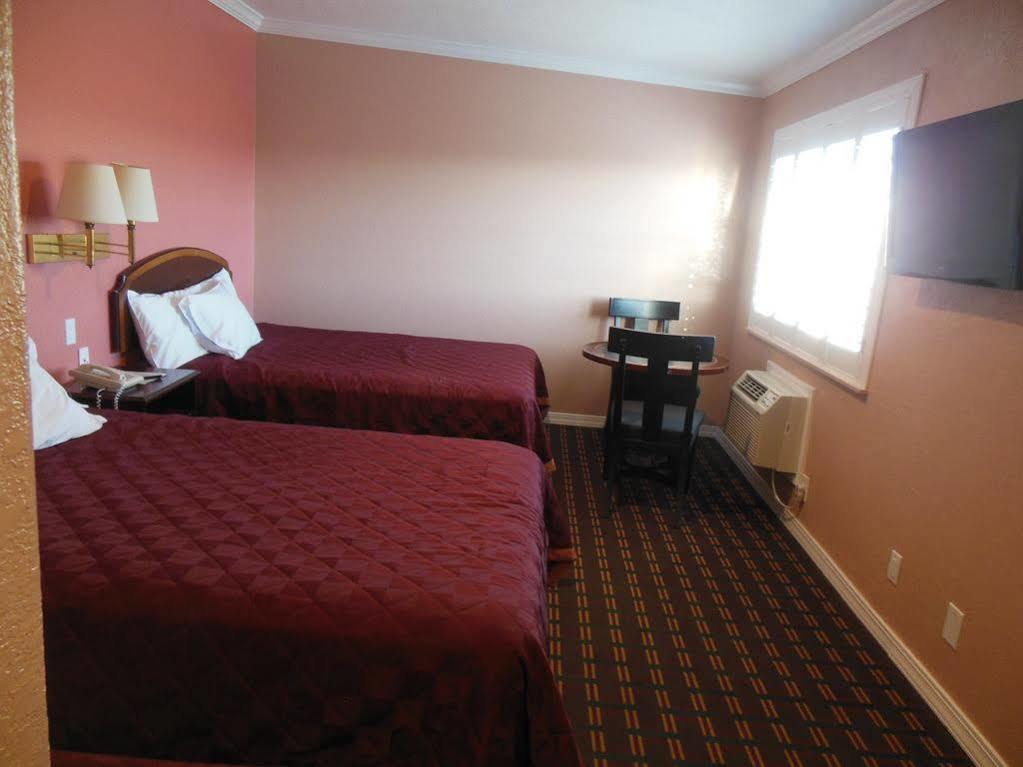 Sealamp Inn Seaside Bagian luar foto